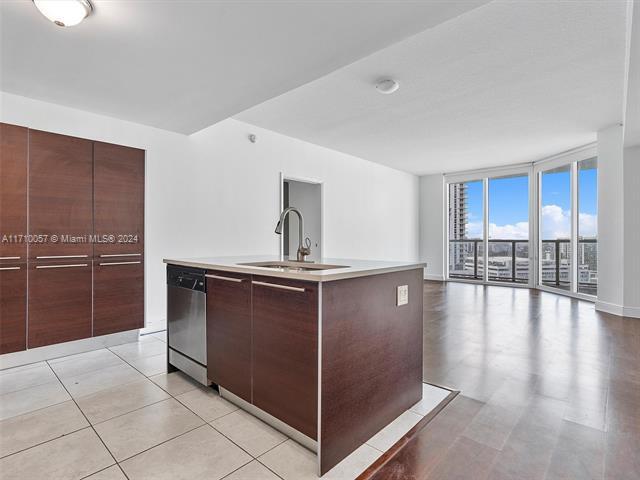 Photo - 1900 N Bayshore Dr Condo Unit 1614