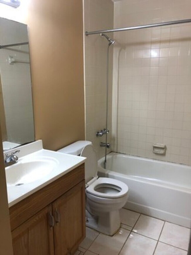 Photo - Sierra Ridge # 2 Unit 2