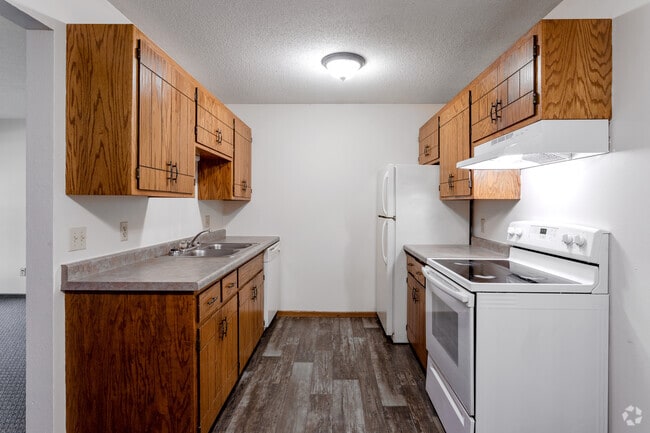 2BR, 1BA