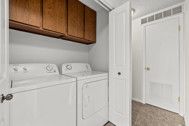 Photo - Charming townhome centrally located with great access to the Greenbelt and BSU!