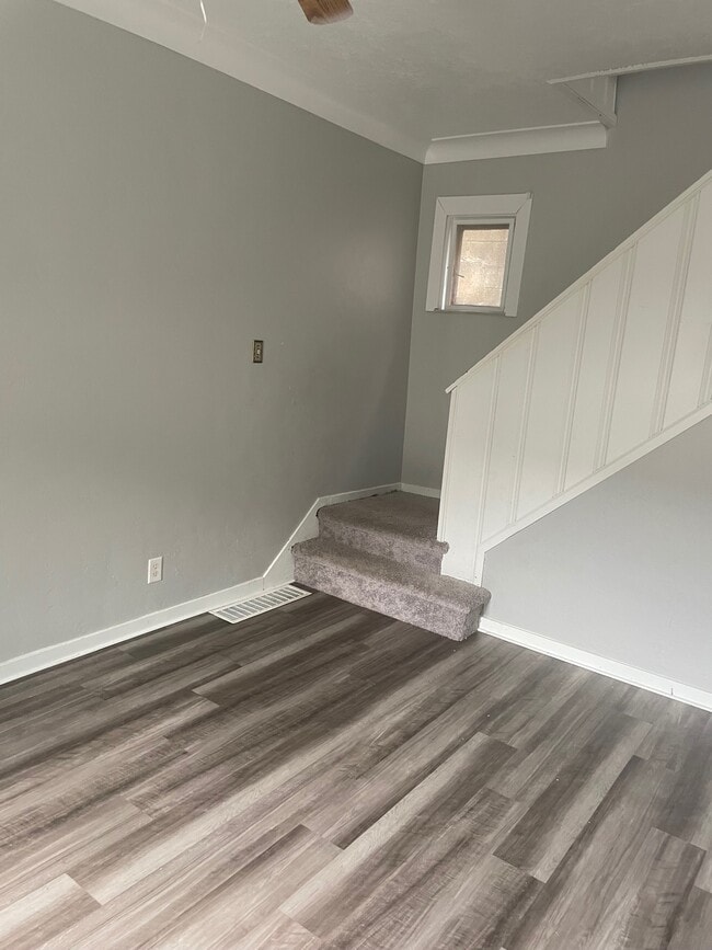 Photo - 746 Church St Ext