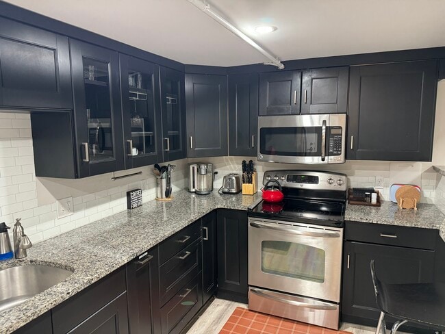 Photo - 171 Foster St Unit B