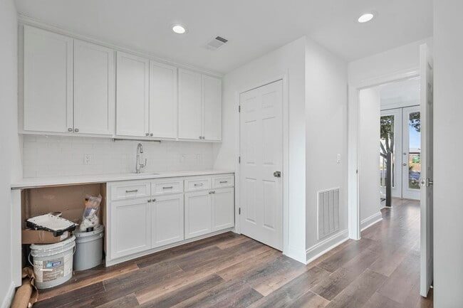Photo - 21811 Palm Ave