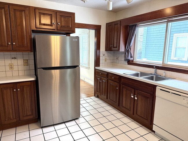 Photo - 234 Brook Rd Unit 1