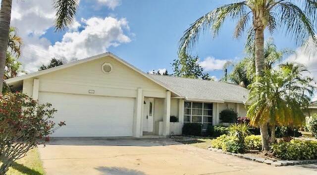 Photo - 1925 Shower Tree Way Casa