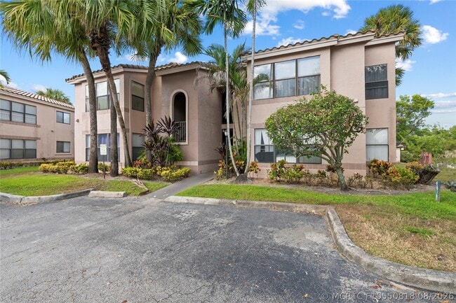 Building Photo - 2926 S University Dr Unit 6205