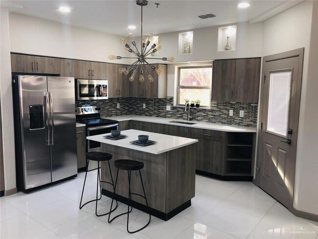 Photo - 3302 S Sugar Rd Unit A