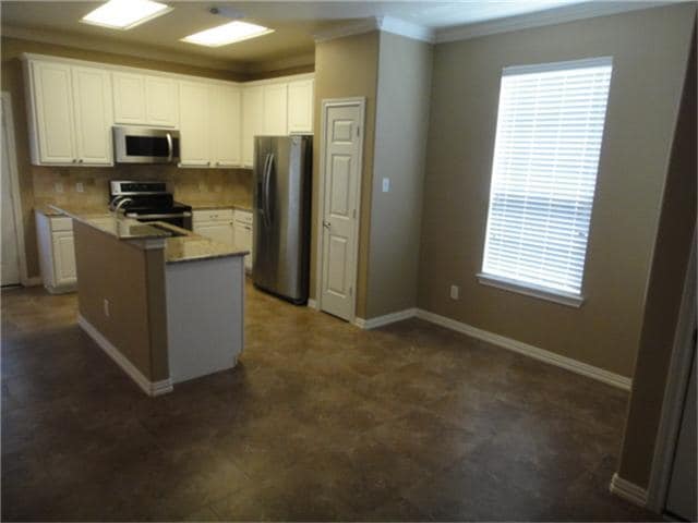 Photo - 25254 Finchgrove Ln
