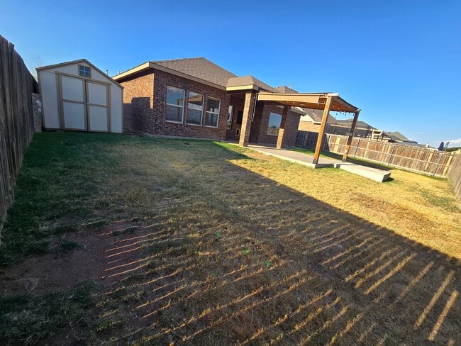 Photo - 3911 Roma St