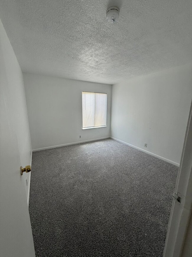 Beautifully Newly Refurbished Condo, 2 Bed... - Beautifully Newly Refurbished Condo, 2 Bed...