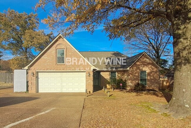 Building Photo - 7120 La Casa Dr