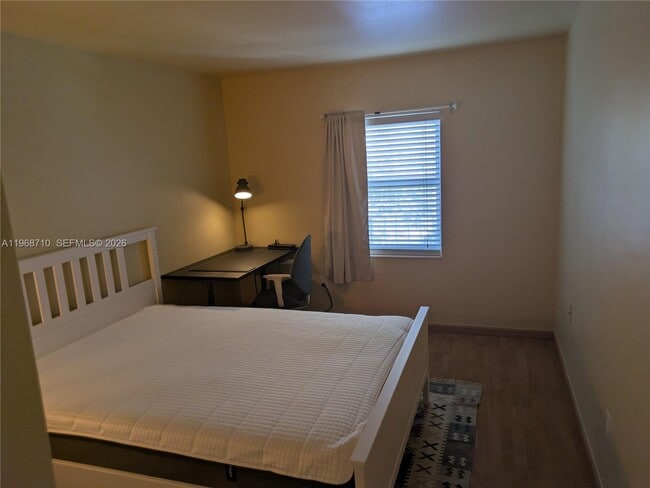 Photo - 9621 SW 77th Ave Unit 202B