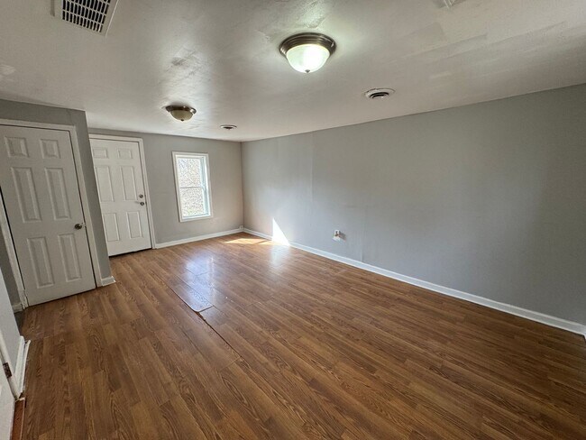 Photo - 2 bedroom 1 bath house in Bettendorf