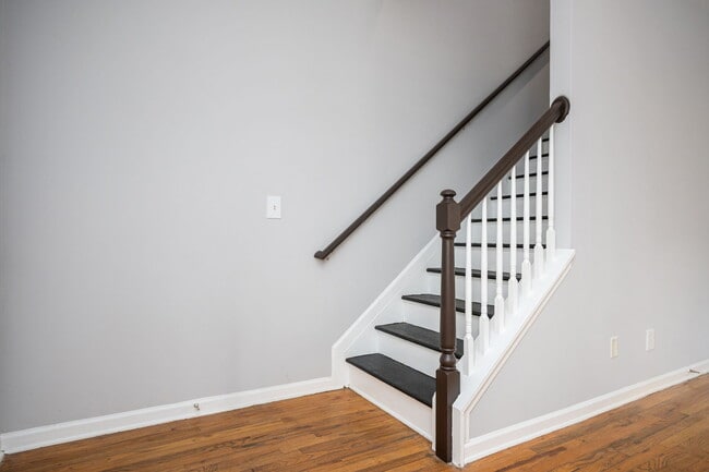 Stairway - 1026 Sims Ave NW