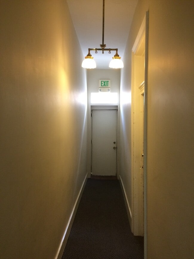 Photo - One Bedroom Apartment in Downtown Lafayette Unit 1003 #4