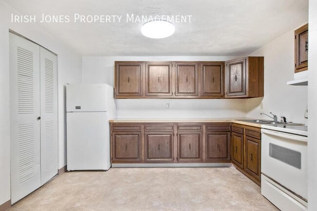 Photo - 9234 Niemel Dr Unit Apt. 4