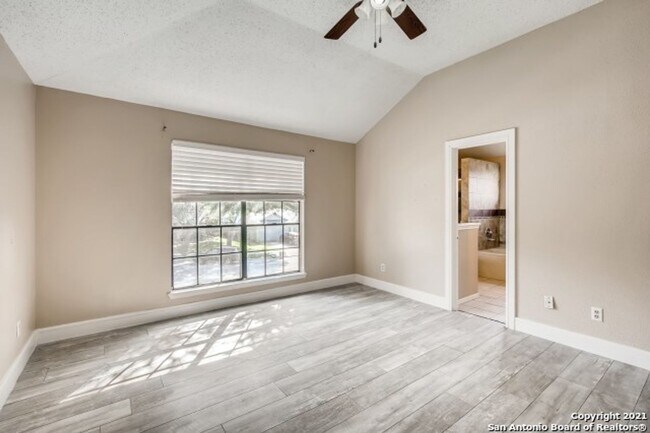 Photo - 2809 Hidden Grove Ln