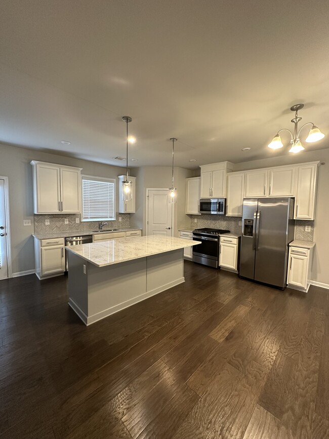 Photo - 3040 Regal Crown Dr