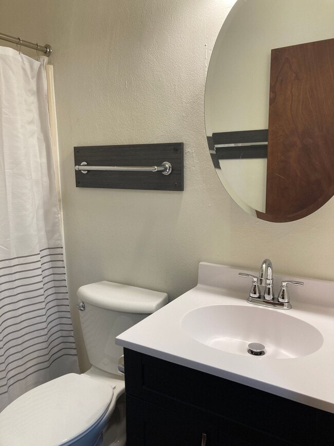 Photo - Immaculate Updated 2 Bedroom with 1 Bath w...