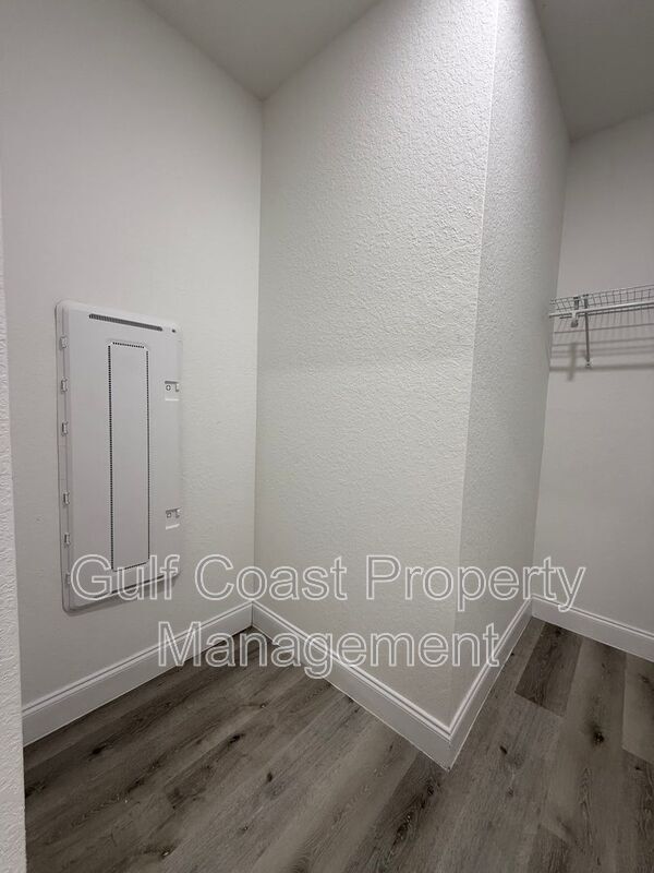 Photo - 1932 Marlay Ave