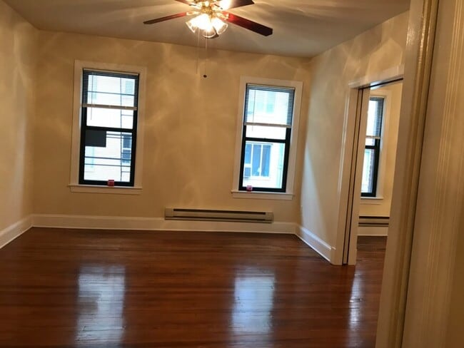 Photo - 1627 Lamont St NW