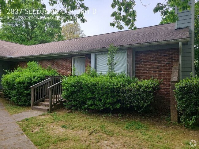 Building Photo - 2837 Seclusion Ct Unit D Rental