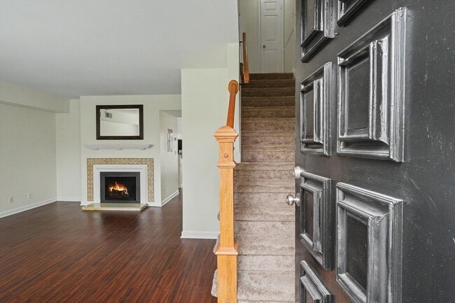 Photo - 8300 Sawyer Brown Rd