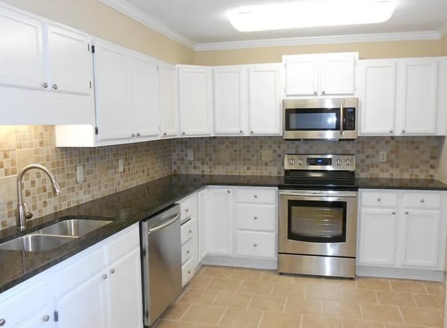 Photo - NEW LISTING!!!!!