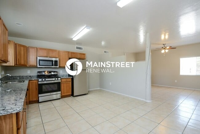 3 Bedroom Pet-Friendly Home in Tucson, AZ with Main Street Renewal