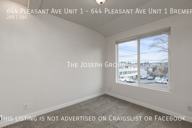 Photo - Amazingly located 2 bed in Bremerton Unit 644 Pleasant Ave 1 Bremerton