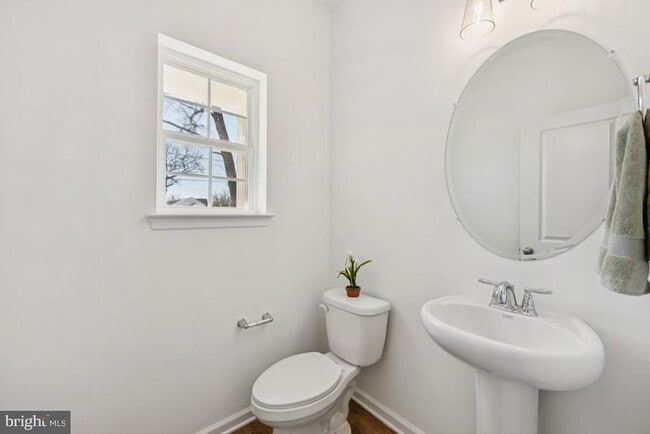 Photo - 726 Northwood Ave