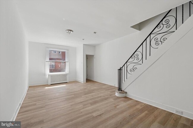 Building Photo - 1912 S Woodstock St Rental