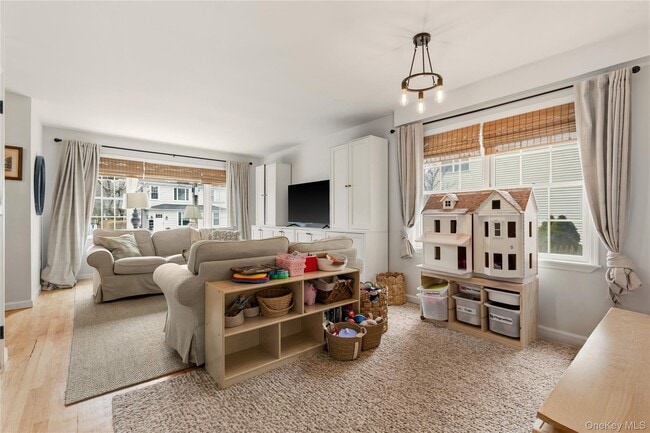 Photo - 357 Midland Ave