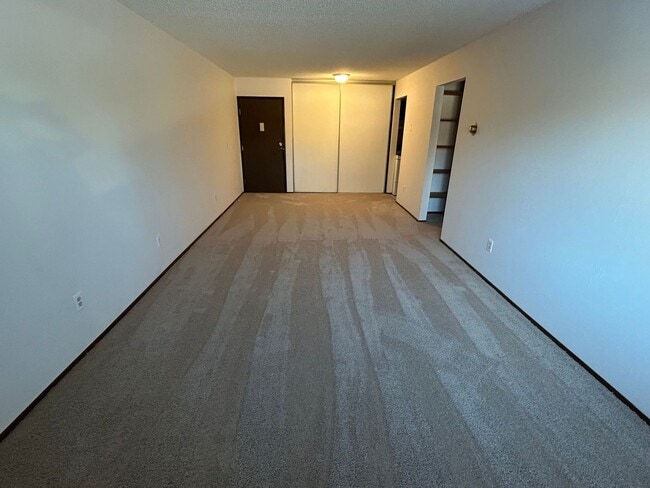 Photo - 1 Bedroom 1 Bathroom on the Second Floor. Unit RHS LONS-#16