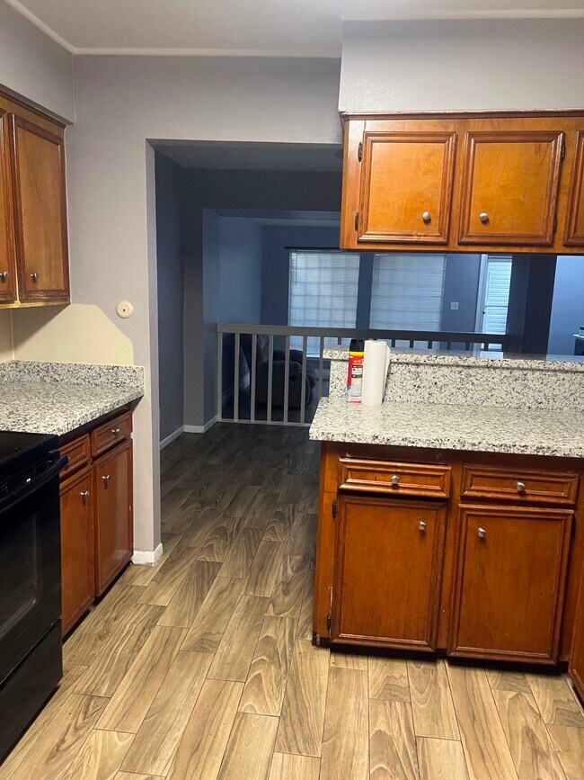 Photo - 10924 Village Bend Ln Unit 924