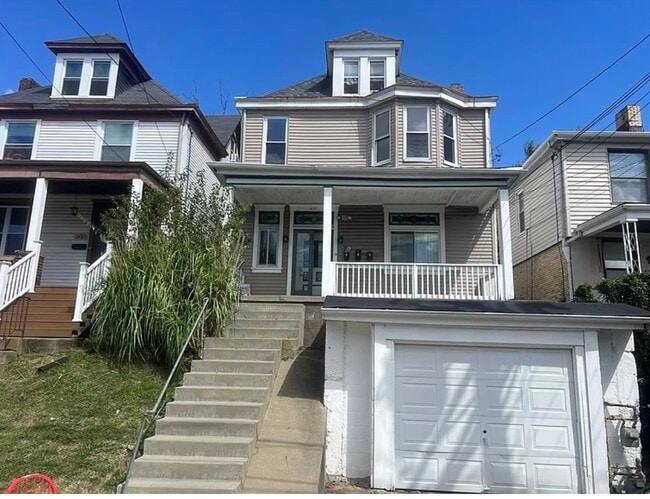 Building Photo - 1425 Methyl St Unit 2