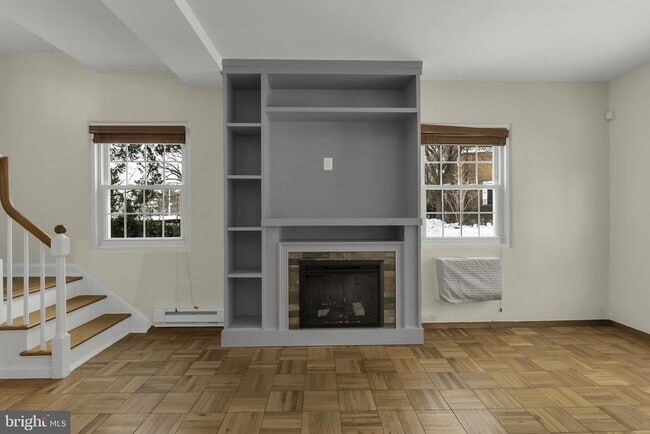 Photo - 1400 Martha Custis Dr