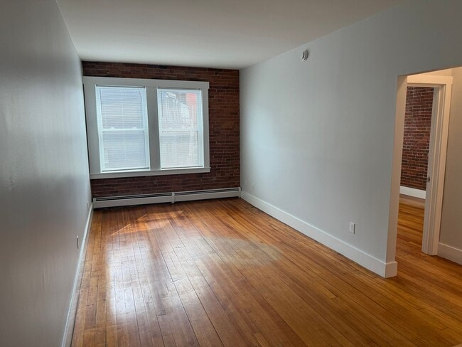 Photo - 105 Main St Unit 304