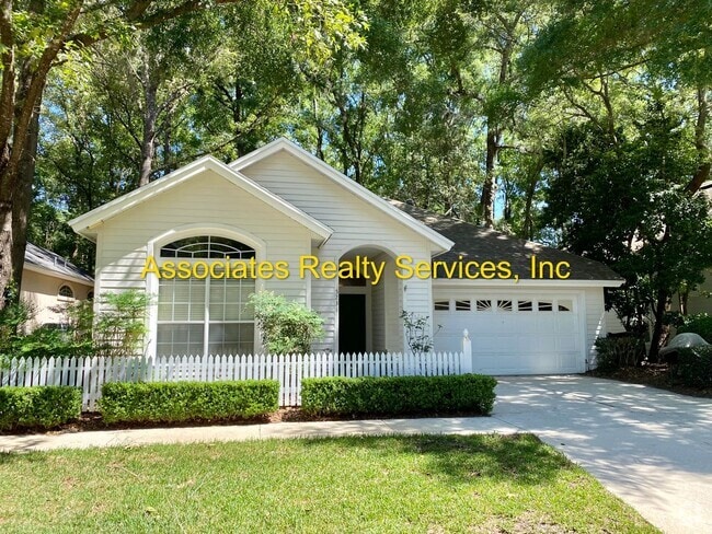 Building Photo - 3 Bed/2 Bath, On the Golf Course in Haile ... Rental