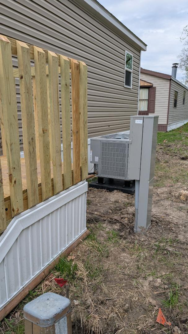 Photo - 15462 Lewis Rd