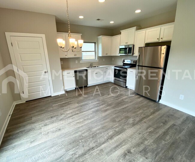 Photo - Home for Rent in Clanton, AL...Available t...