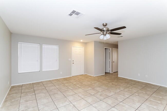 Photo - 1024 Sky Forest Dr