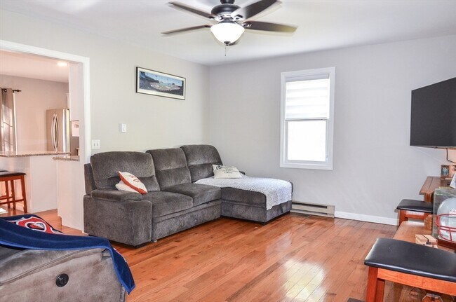 Photo - 52 Stockton St