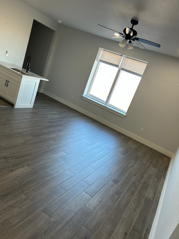 Photo - 300 Desert Quail Rd