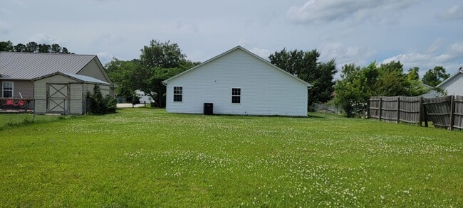 Photo - Cozy 4 bedroom home in Springdale Acres