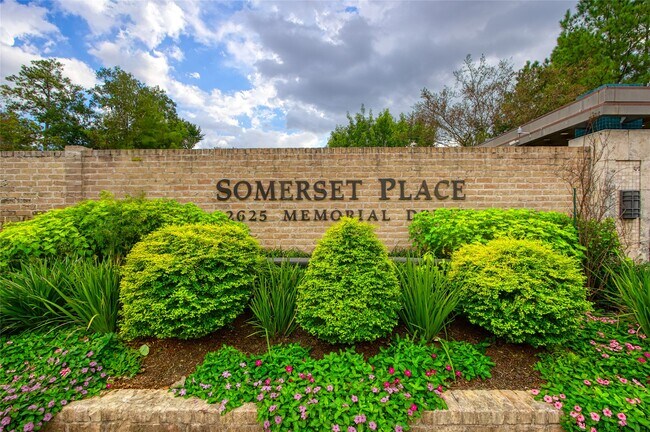 Photo - 12625 Memorial Dr Unit 97