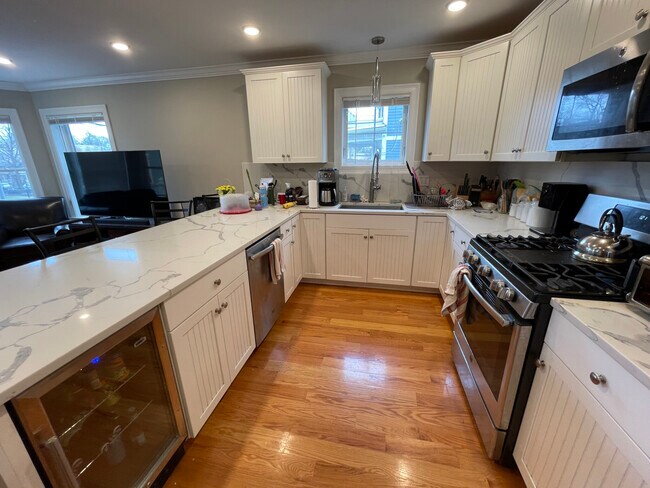 Photo - 116 Holland St Unit 2L