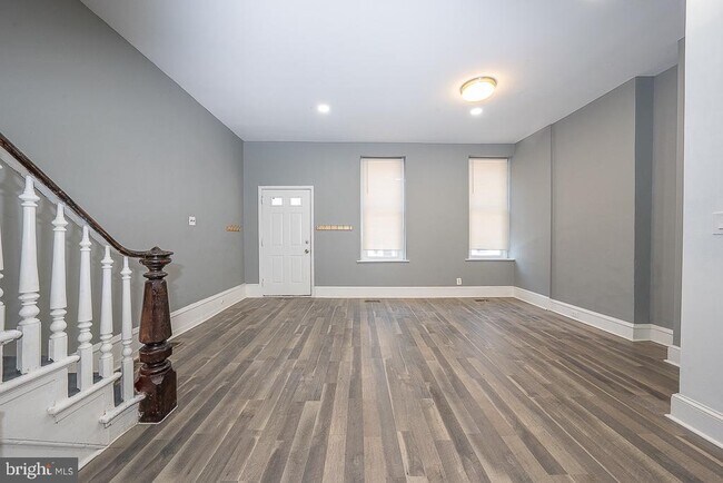 Photo - 4517 Ritchie St