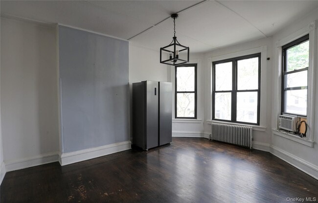 Photo - 141 St James St Unit 4b