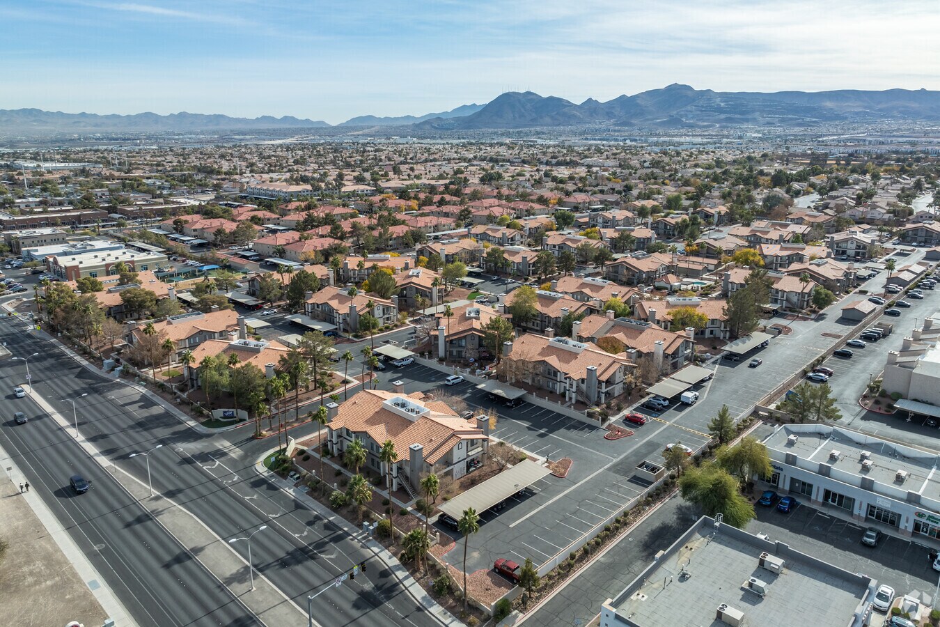 Context - Verde Viejo Condominiums